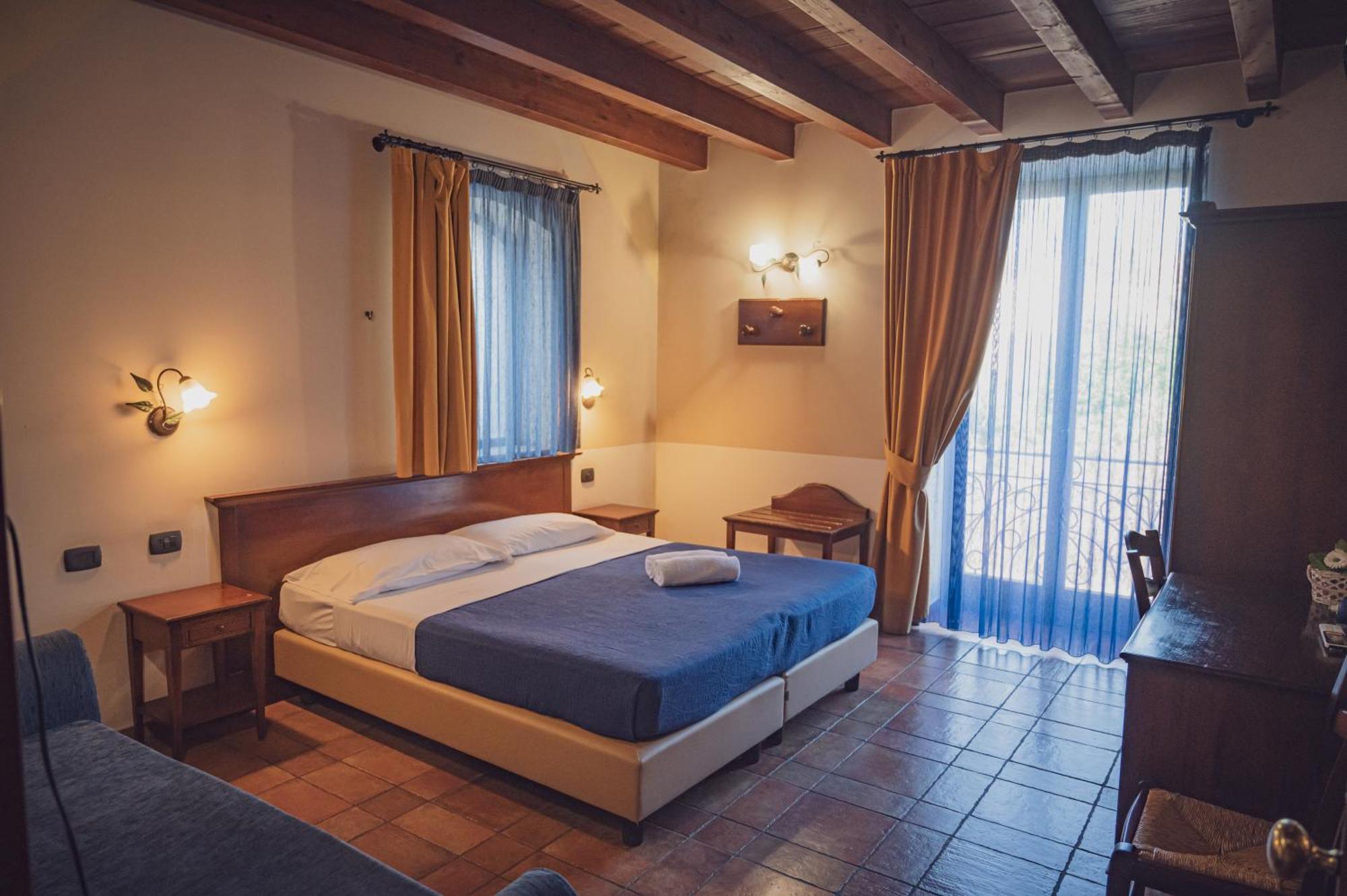 La Dimora Del Faro Hotel